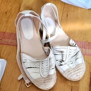 Leather twill sandals